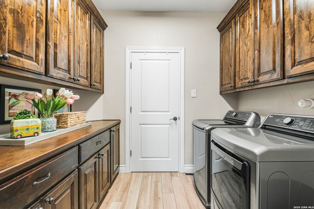 332 Ranch Pass, Fair Oaks Ranch, TX 78015