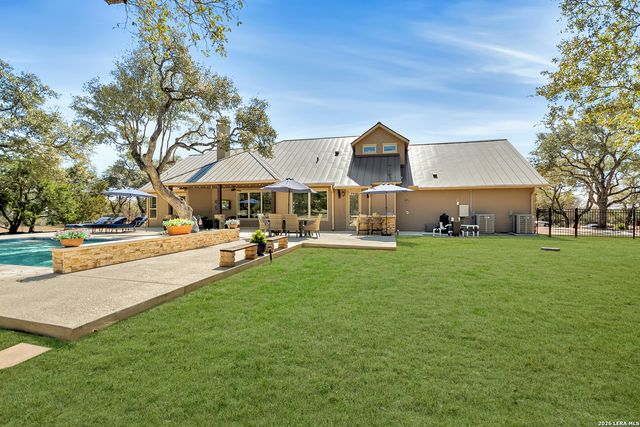 332 Ranch Pass, Fair Oaks Ranch, TX 78015