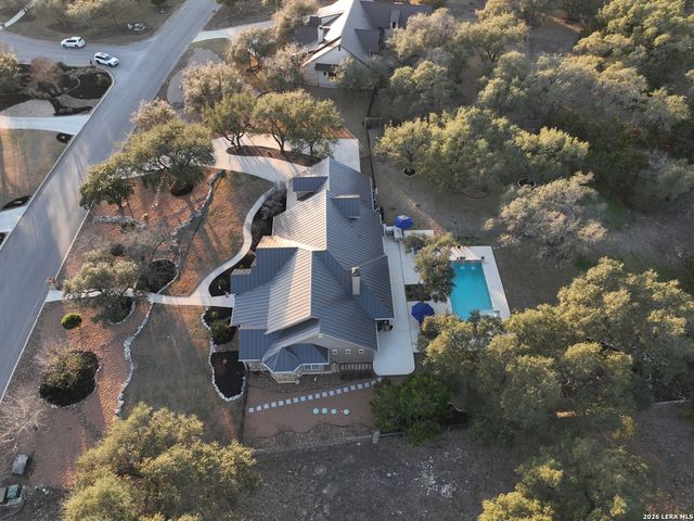 332 Ranch Pass, Fair Oaks Ranch, TX 78015