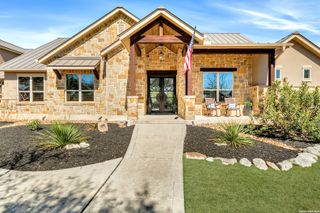 332 Ranch Pass, Fair Oaks Ranch, TX 78015