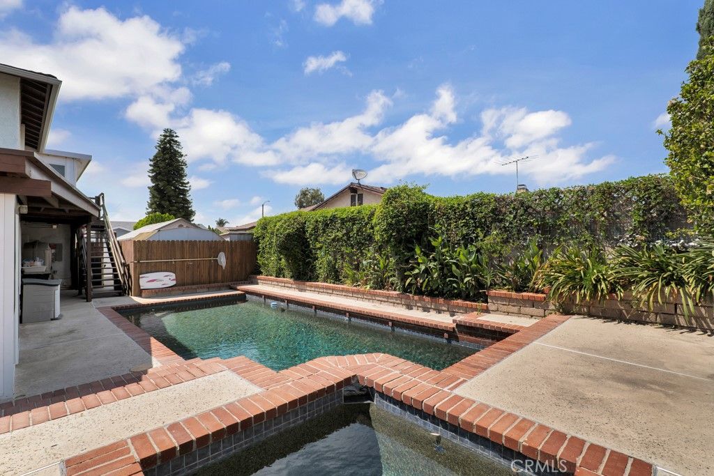 Image 24 of property listing at 2048 Shelby Lane, Simi Valley, CA 93065