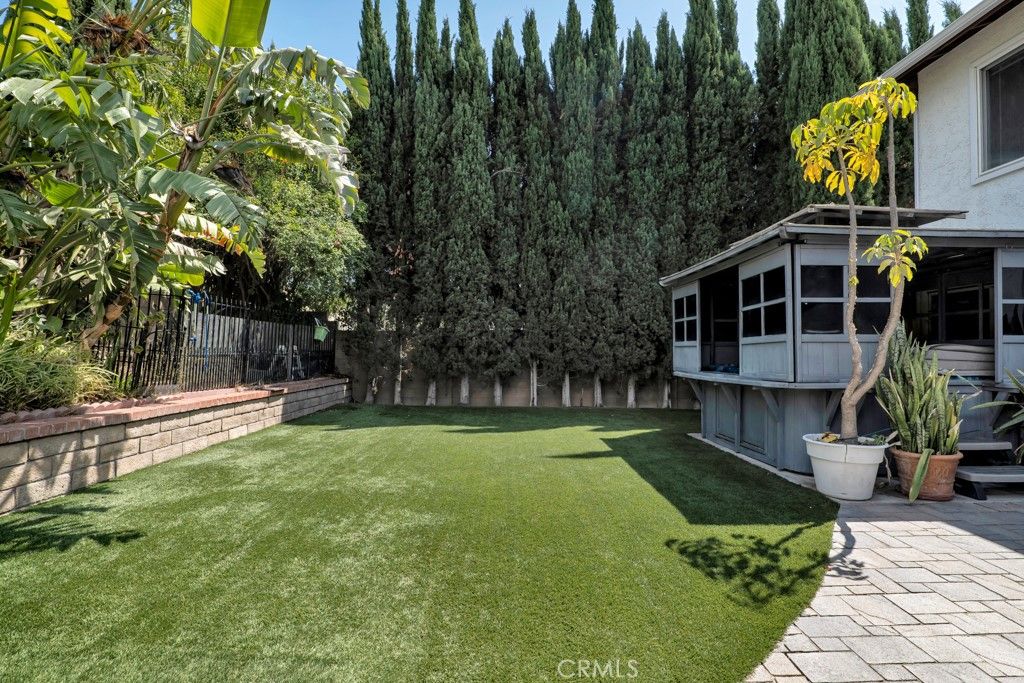 Image 28 of property listing at 2048 Shelby Lane, Simi Valley, CA 93065