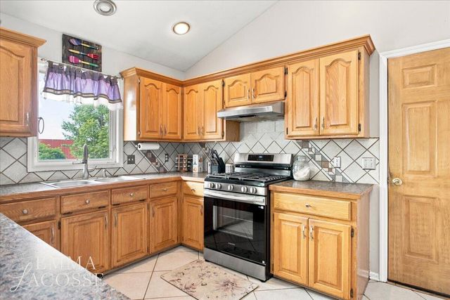 3560 Rush Creek Drive, Georgetown Twp, MI 49426