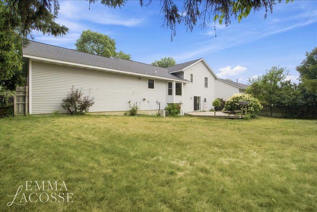 3560 Rush Creek Drive, Georgetown Twp, MI 49426