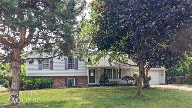 3560 Rush Creek Drive, Georgetown Twp, MI 49426