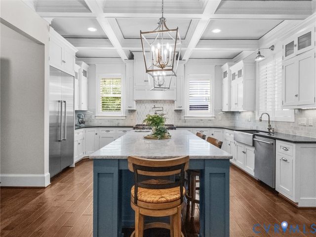 2337 Cheverton Ln, Midlothian, VA 23112