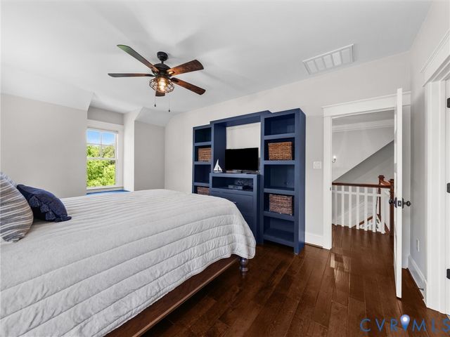2337 Cheverton Ln, Midlothian, VA 23112
