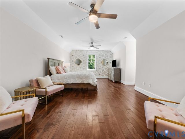 2337 Cheverton Ln, Midlothian, VA 23112