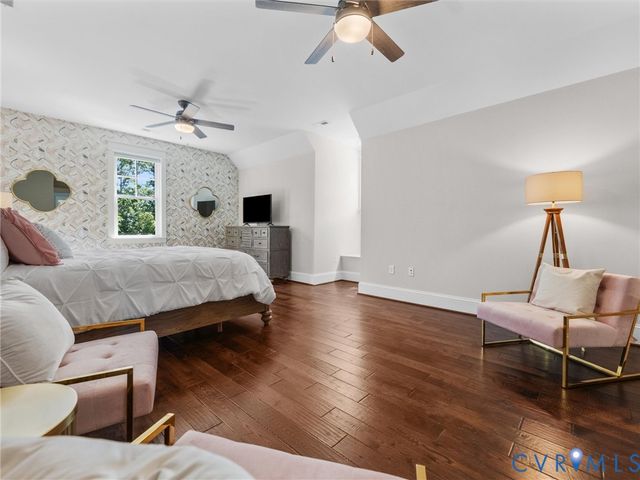 2337 Cheverton Ln, Midlothian, VA 23112