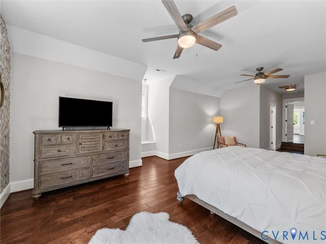 2337 Cheverton Ln, Midlothian, VA 23112