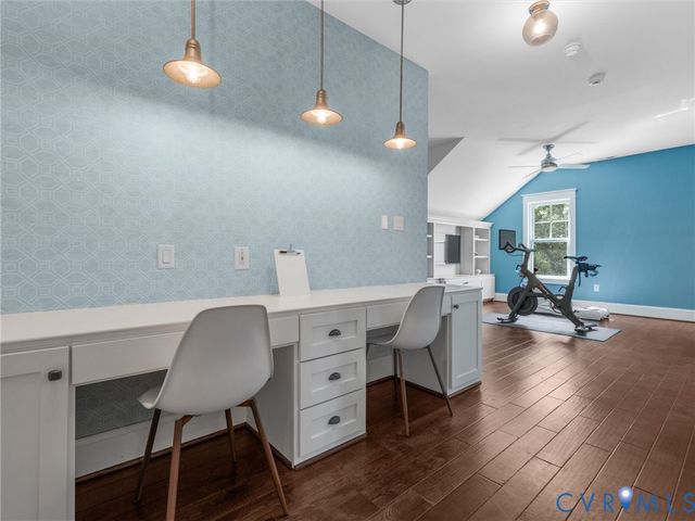2337 Cheverton Ln, Midlothian, VA 23112