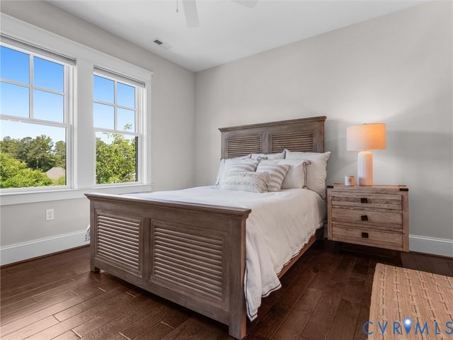 2337 Cheverton Ln, Midlothian, VA 23112