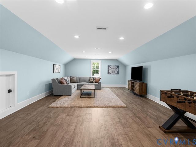 2337 Cheverton Ln, Midlothian, VA 23112