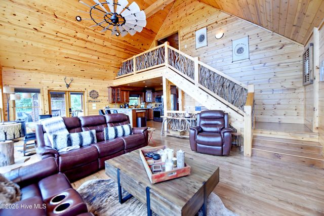 33 Stanley Ridge Drive, Morganton, GA 30560