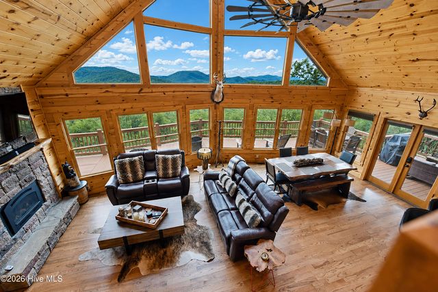 33 Stanley Ridge Drive, Morganton, GA 30560
