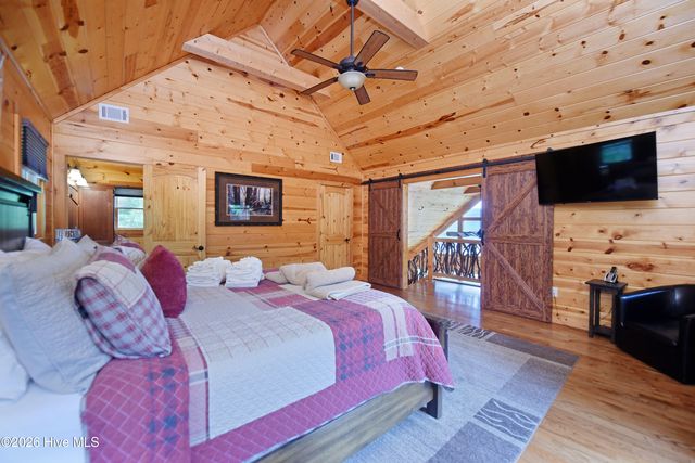 33 Stanley Ridge Drive, Morganton, GA 30560