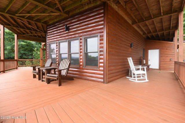 33 Stanley Ridge Drive, Morganton, GA 30560