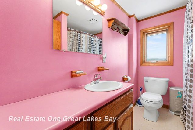 104 King Street, Bay City, MI 48706