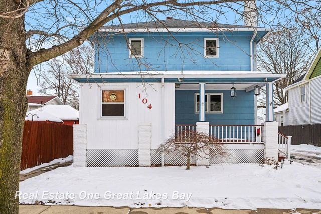 104 King Street, Bay City, MI 48706