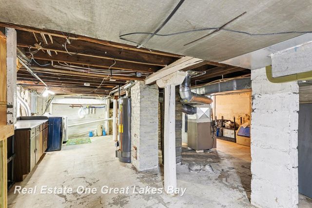 104 King Street, Bay City, MI 48706