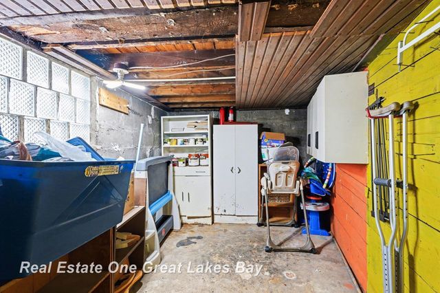 104 King Street, Bay City, MI 48706