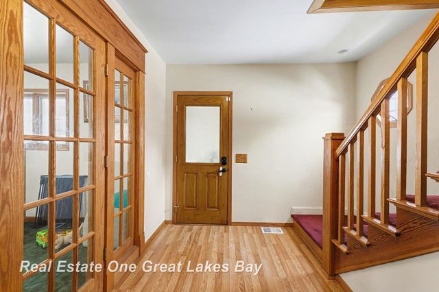 104 King Street, Bay City, MI 48706