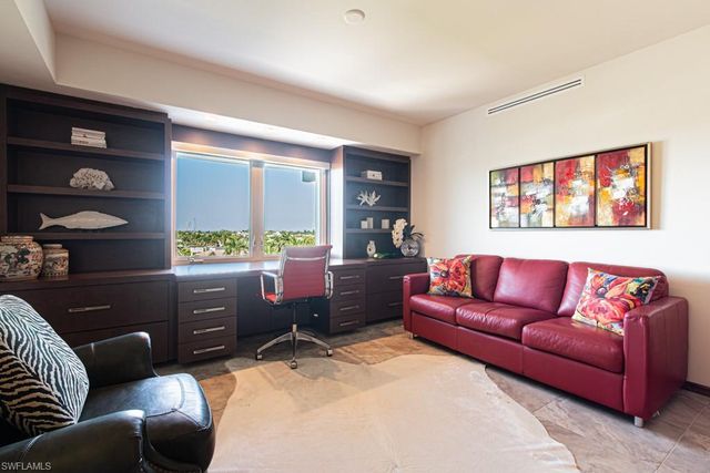 1325 7th ST S 7A, Naples, FL 34102