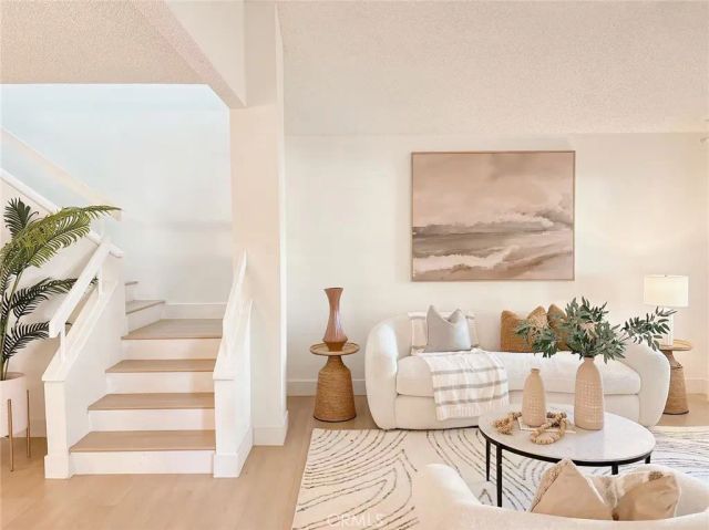 32 Spinnaker, Irvine, CA 92614