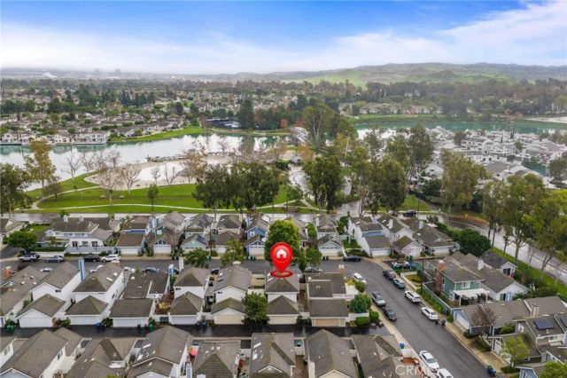 32 Spinnaker, Irvine, CA 92614