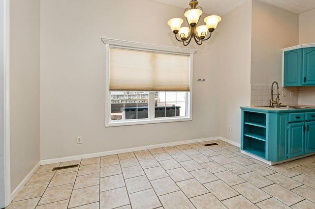 605 W Chandler Drive, Willard, MO 65781