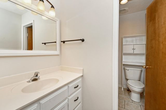 605 W Chandler Drive, Willard, MO 65781