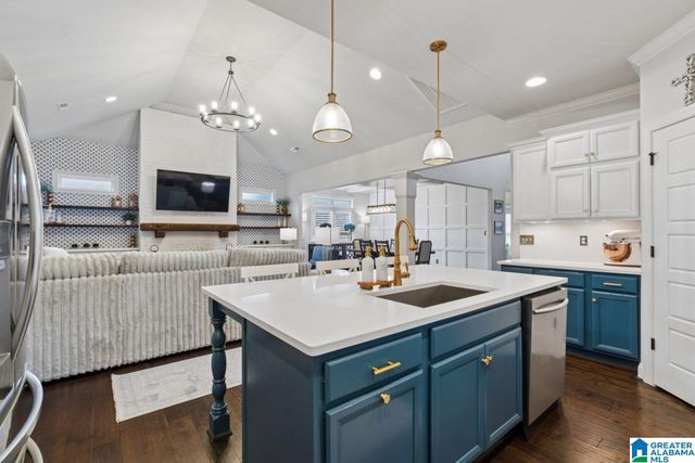 369 STRATHAVEN DRIVE, Pelham, AL 35124