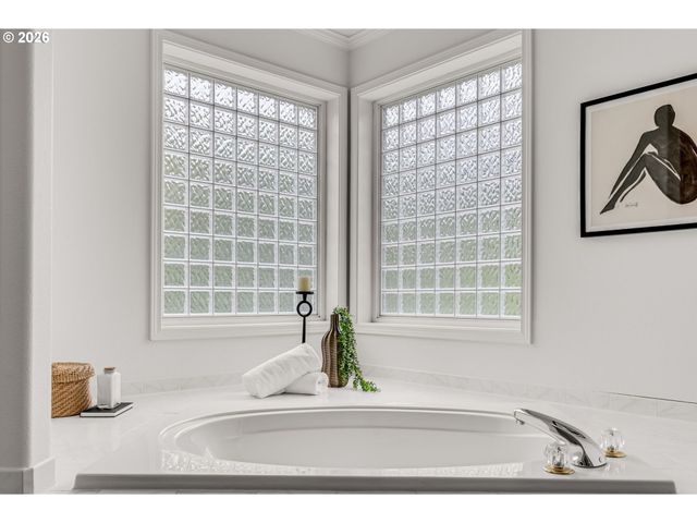 15806 Sw COLYER Way, Tigard, OR 97140