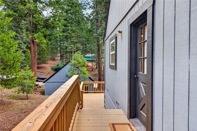 627 Cedar Canyon Road, Lake Almanor, CA 96137