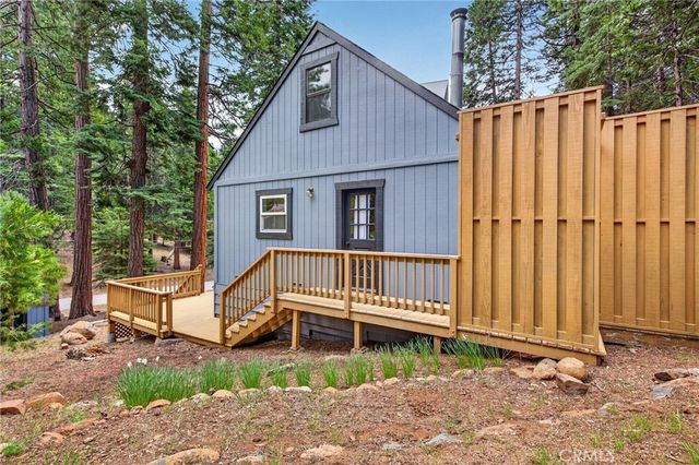 627 Cedar Canyon Road, Lake Almanor, CA 96137