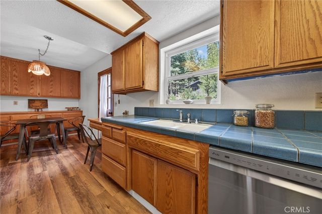 627 Cedar Canyon Road, Lake Almanor, CA 96137