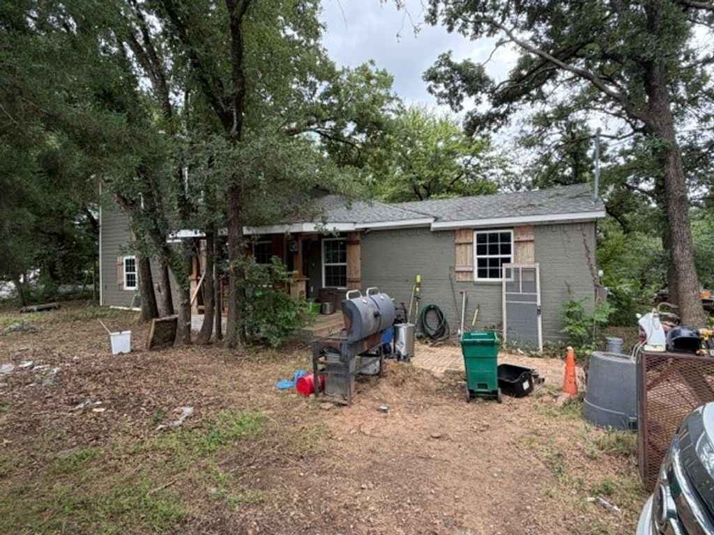 3374 Crawford Drive, Corinth, TX 76210