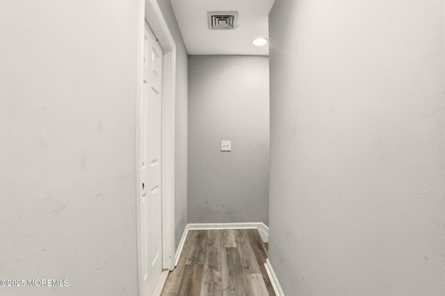 537 Holly Village Lane, Toms River, NJ 08753