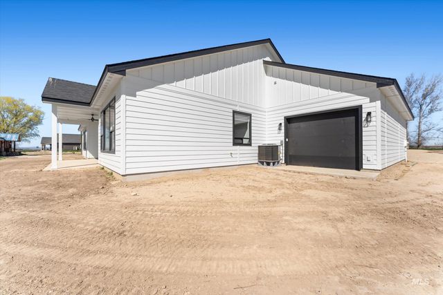 26219 Reed Lane, Wilder, ID 83676