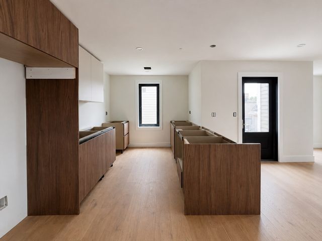207 Tudor Street 202, Boston, MA 02127
