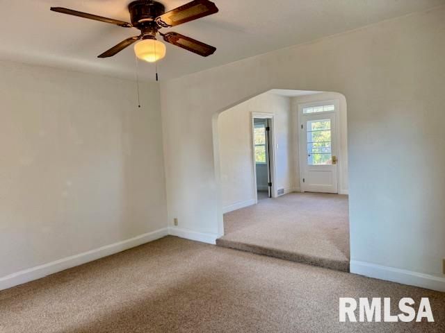 511 MAIN Avenue, Clinton, IA 52732