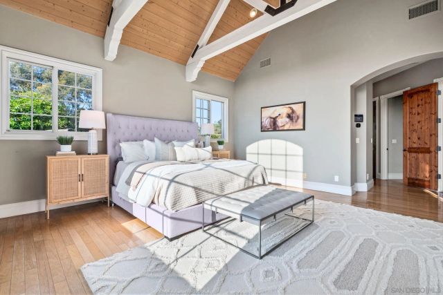 3537-39 Dove Hollow Rd., Encinitas, CA 92024