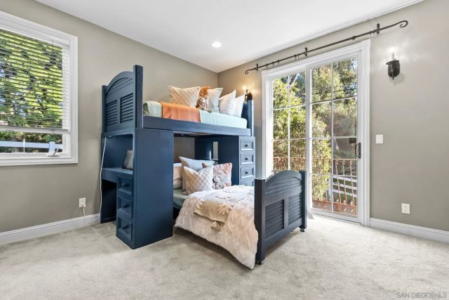 3537-39 Dove Hollow Rd., Encinitas, CA 92024