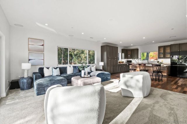3537-39 Dove Hollow Rd., Encinitas, CA 92024
