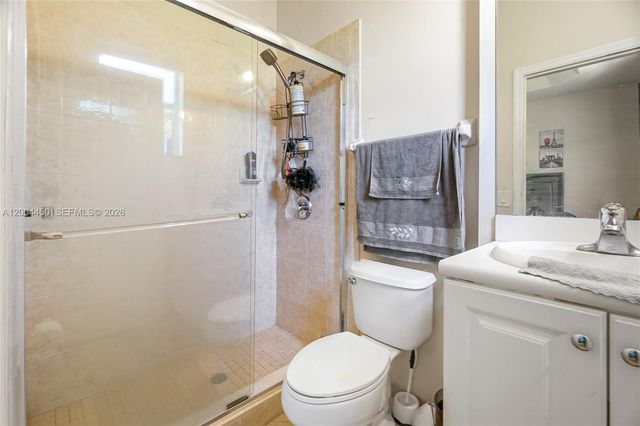 3065 SE 1st Dr 6, Homestead, FL 33033