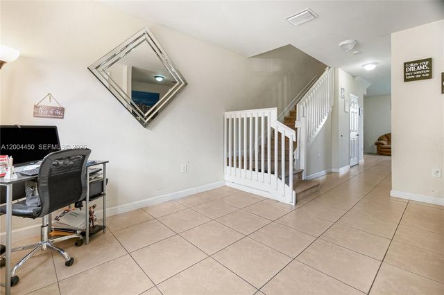 3065 SE 1st Dr 6, Homestead, FL 33033