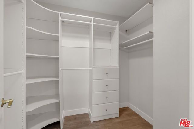 1807 10th Street 4, Santa Monica, CA 90404