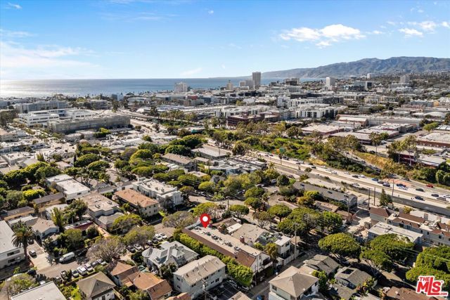 1807 10th Street 4, Santa Monica, CA 90404