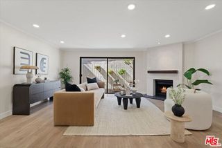 1807 10th Street 4, Santa Monica, CA 90404