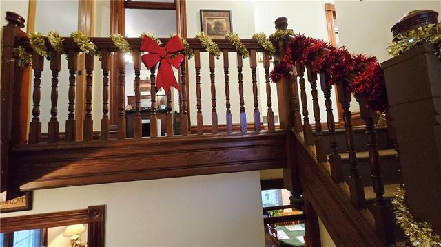 220 N 17th Street, St Joseph, MO 64501